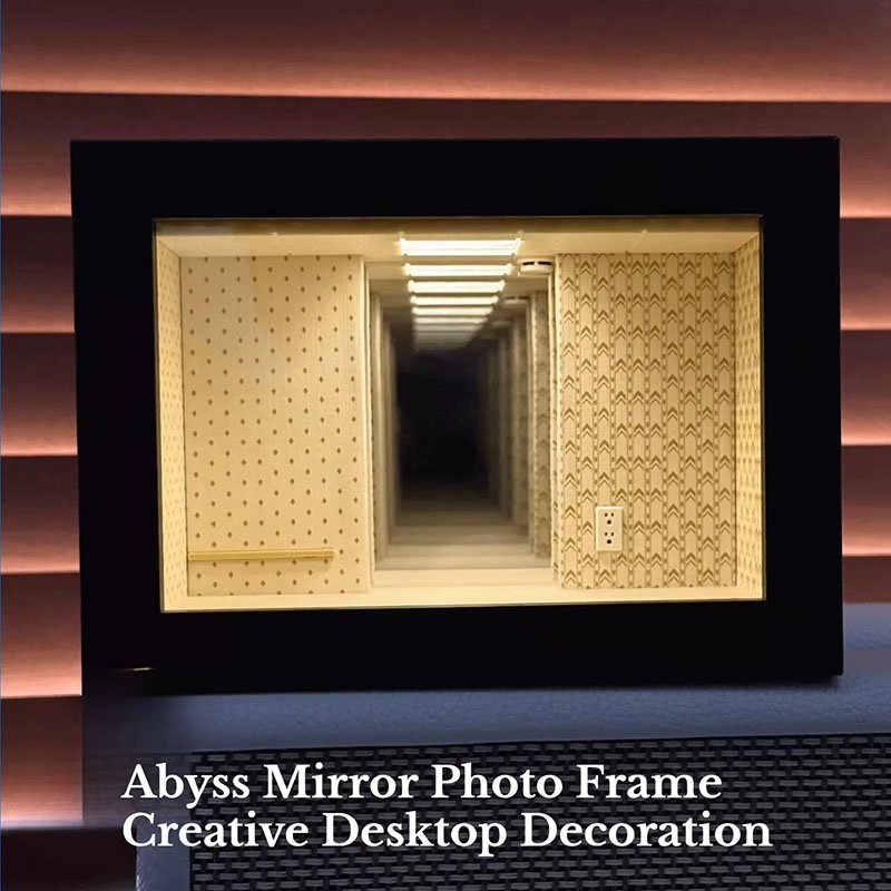 Rückwand-Abyss-Infinity-Spiege – Desk Setup Photo Bewertung und Preis
