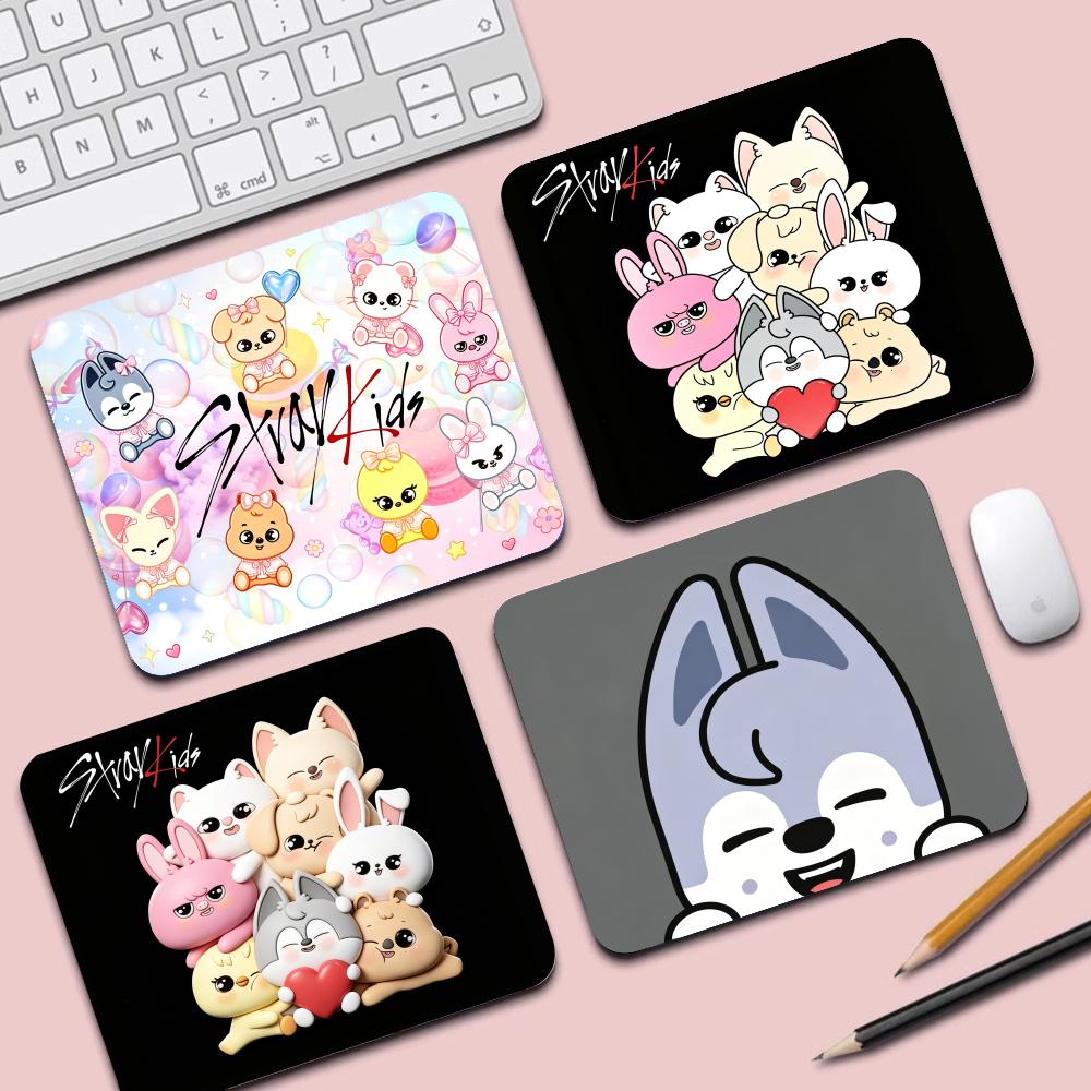 Kpop Stray--kids S-skzoo Coole – Desk Setup Kpop Bewertung und Preis